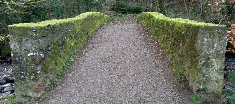 Pathway over the bridge onto the island. 