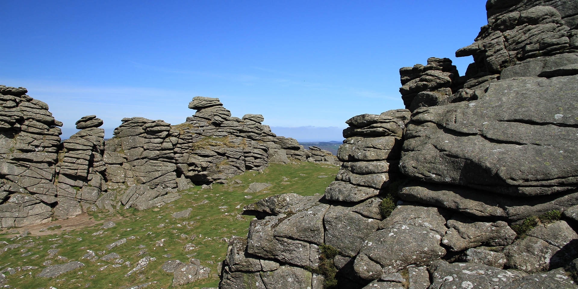 Hound Tor rocks