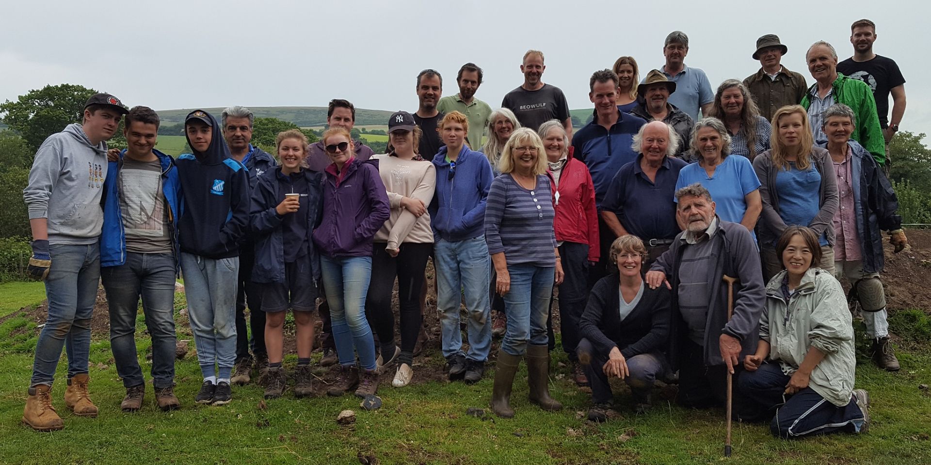 Group photo of dig